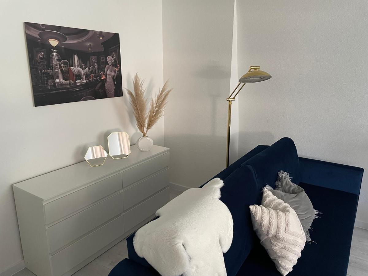Luxus Apartment Am Fremersberg - Zentral - Mit Sauna & Badewanne บาเดน-บาเดน ภายนอก รูปภาพ